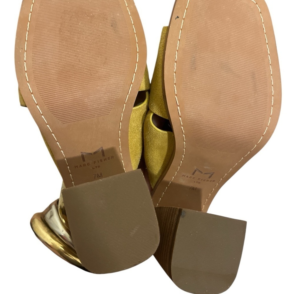 Marc Fisher Yellow Suede Mules with Block Stacked Heel NWOB Sz 7 - Picture 5 of 5
